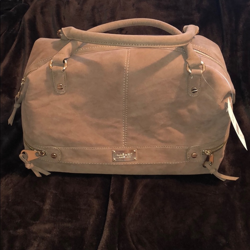 ✨NWT Nine West Bag✨ Tan color